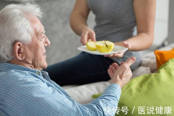 优质蛋白|老年人如何调理饮食，才能够提升自身免疫力？饮食牢记这5点