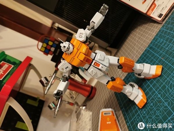 吉姆|高达系列 篇四十七：腰不好？腿也软的“HG”版吉姆？PB限定MG级大功率吉姆素组测评