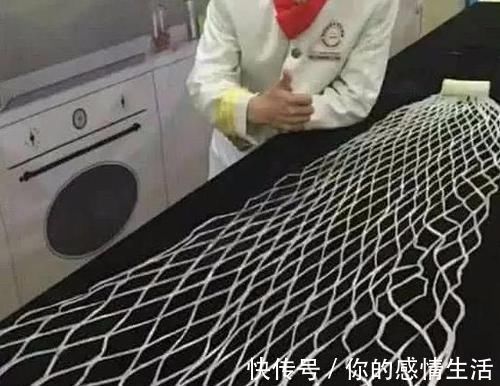 大厨|日本厨师豆腐切成花，中国厨师笑了把刚“织好”的白萝卜拿上来