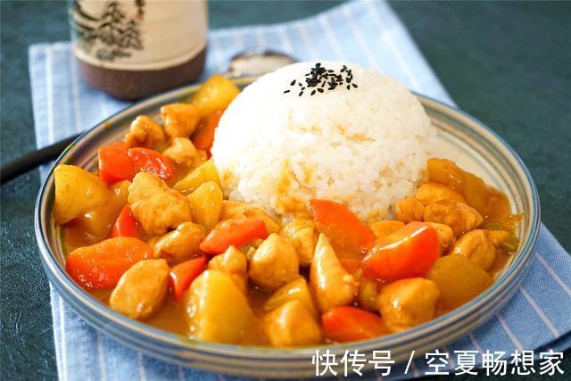 咖喱汤汁|过年囤货,我家一定买这种酱料,不到十元能吃三次,做盖浇饭很香