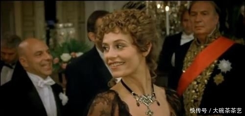 伟德bv1946官网-七十年代最火爆的5部外国电影当年排长队只为一张电影票