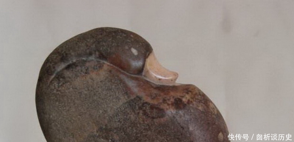 艺术品|黄河岸边有种“普通”的东西,行家一出手,竟会变成神奇艺术品