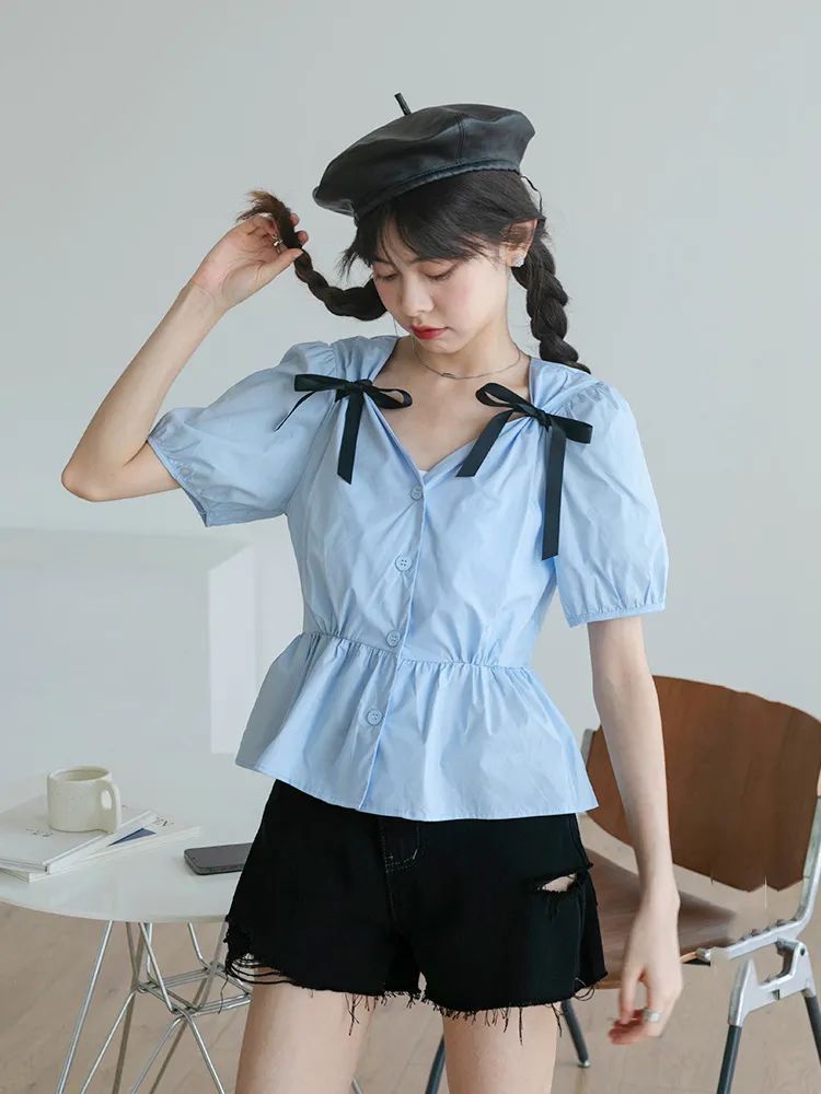 彼得潘|别再穿黑白灰了！今年流行“初恋色”，惊艳又高级