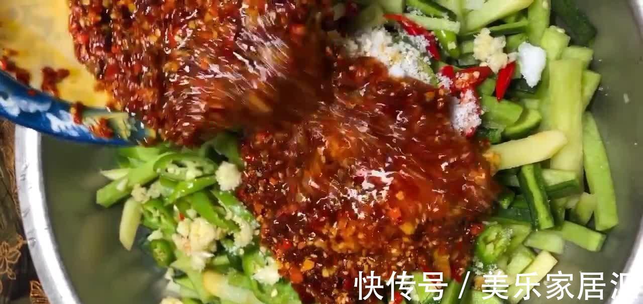 咸菜萝卜的做法，香辣味美清脆爽口，许久不吃都不习惯