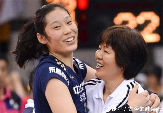 教练|中国女排，郎平最喜欢这三位爱徒？第三位有望接班郎平成教练