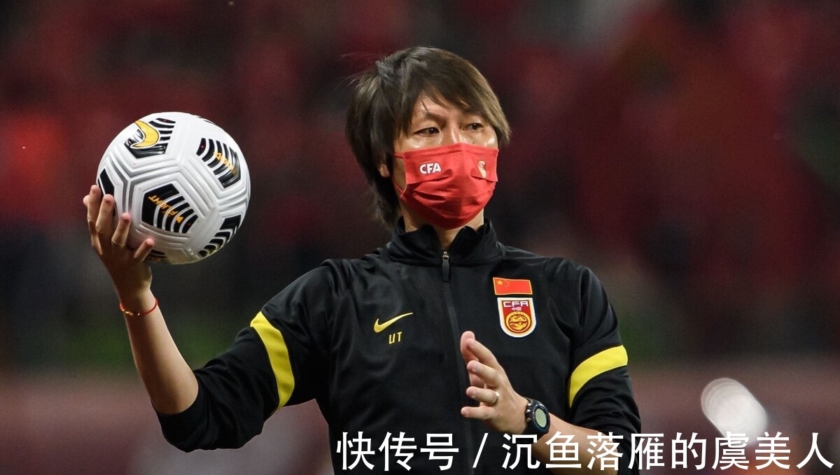 国足|再见王燊超，再见李磊！12强赛李铁将迎来强援，彻底解决边路问题