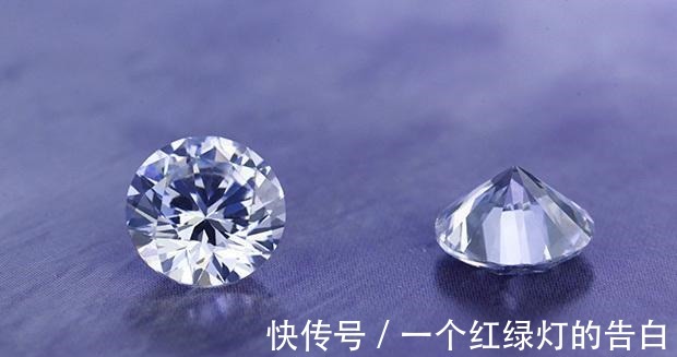 选购 圆形钻石婚戒如何选购专家说,这几点不能忽略!