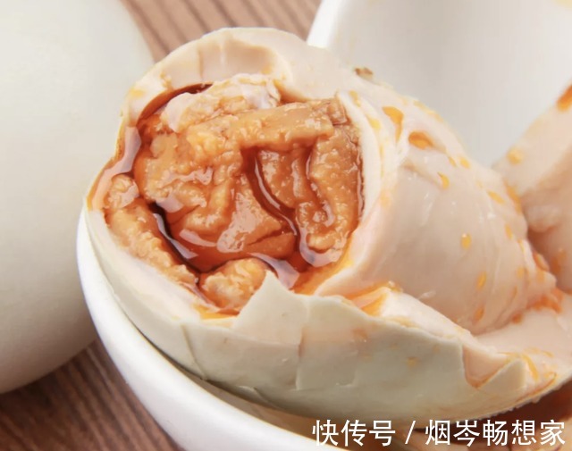 大黄杏|年过50想长寿就要会吃,尤其是这几种“软黄金”,营养高还好吸收