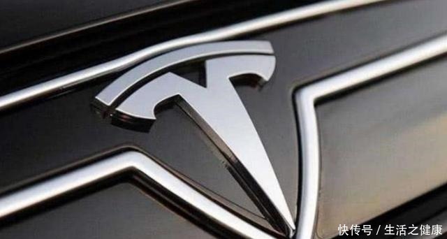 拆开特斯拉的电池后 车主不冷静了这就是强悍动力的来源 乐惠车 拆开特斯拉的电池后 车主不冷静了这就是强悍动力的来源 乐惠车