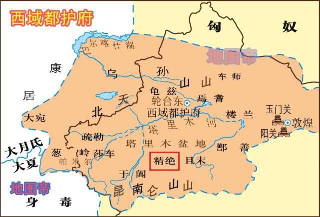 新疆塔里木沙漠公路，穿越死亡之海