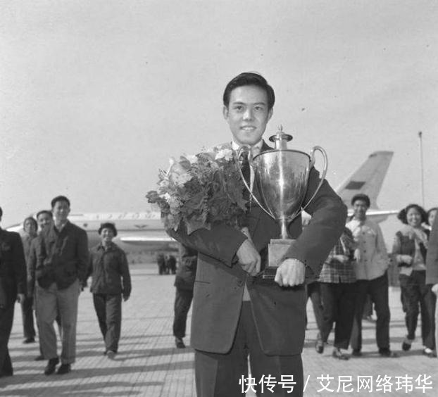 自盡|我國第一位乒乓球世界冠軍,31歲選擇自盡,留遺言令人嘆息不已