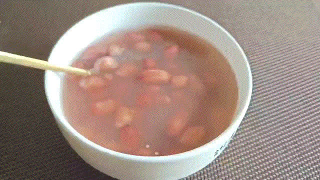 红皮|入秋后坐月子,记得喝一碗“气血羹”,营养滋润,助力度过苦日子