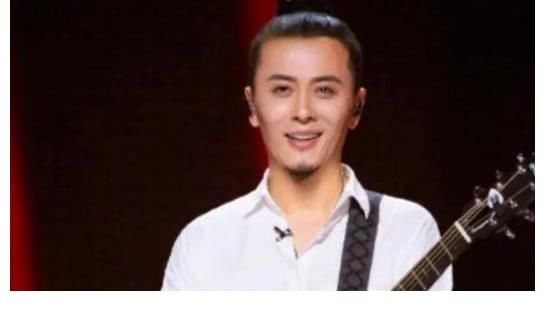 张淇|《哥哥》四公淘汰赛制再变,有4人离开,陈小春和张晋各救一人