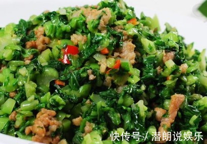 膳食纤维|“十个人九个腰疼”,常吃此菜腰不疼腿不酸,身体变得“倍儿棒”