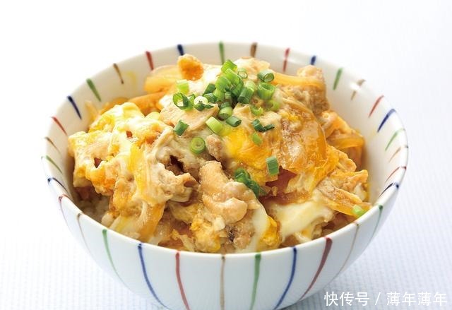 孩子|早餐这样做,孩子最爱吃,一大碗上桌,营养好吃又漂亮,看饿了