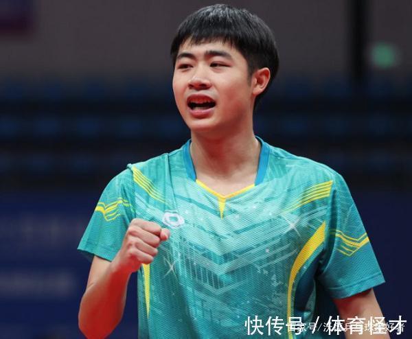 孙铭阳|国乒双小魔王打嗨!3-2曹巍孙铭阳,1-5落后逆转孙颖莎拒绝2连败