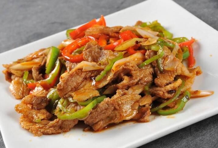 猪鼻|美食看点:豉油鲜虾韭菜丸,干锅鸡,爆炒猪鼻,农家小炒肉的做法