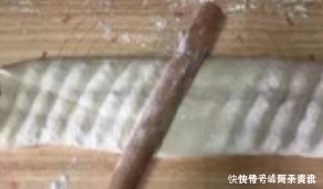 发糕|家常食谱，发糕的做法，渲染蓬松，比馒头简单多了