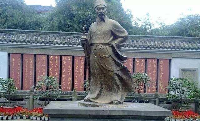 杨延@12岁被称神童,写下一首词,却成三国演义开篇词,至今无法超越