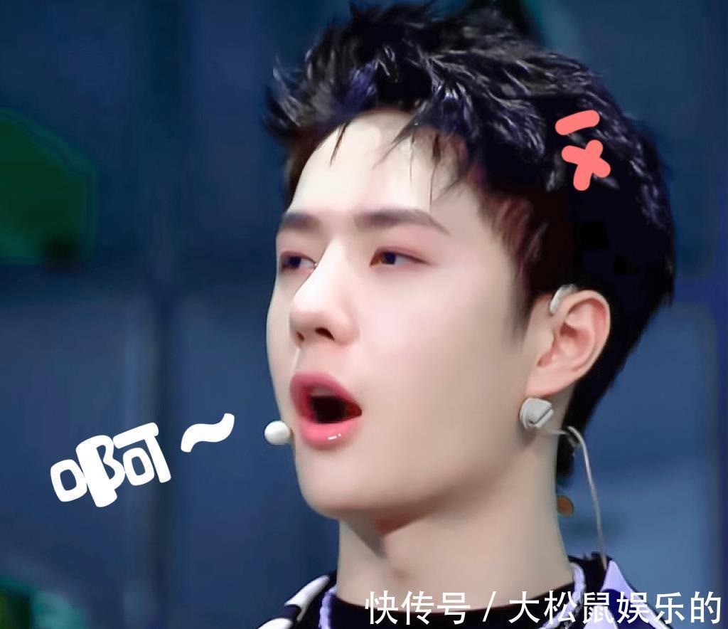 cue|王一博:相比“編劇”角色,他街4中表現出的是極好的主持功底