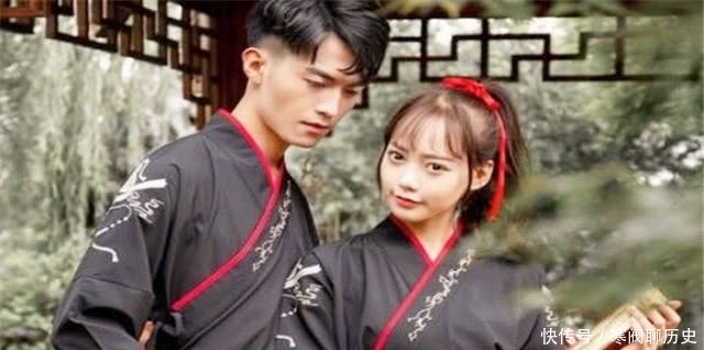 中秋|纳兰词:辛苦最怜天上月,是哪一年的中秋?