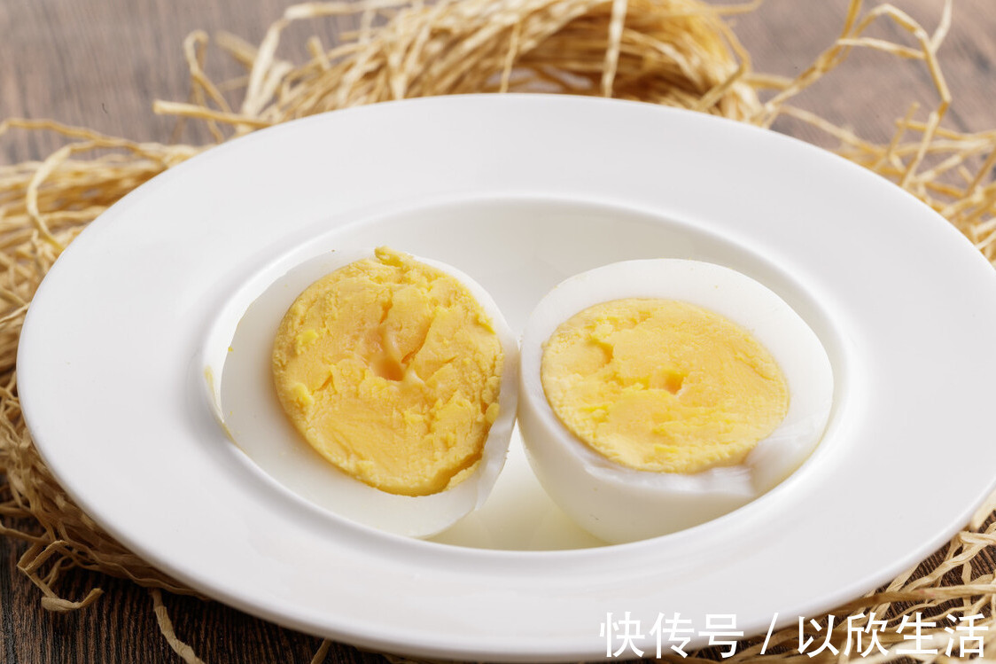 浸泡|煮鸡蛋，不可直接加水煮，多加这2步，鸡蛋又香又嫩，还很好剥壳