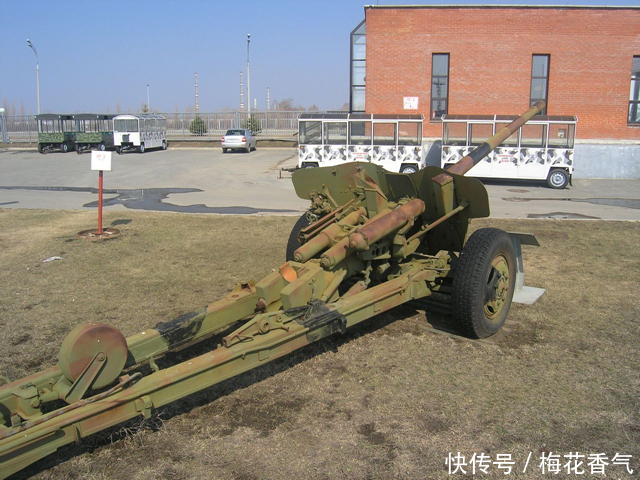 国产7386式100毫米反坦克炮,两款地位略显