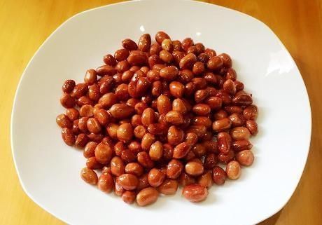 炒花生米,掌握3点小技巧,花生米香酥脆,不糊不黑少油更健康