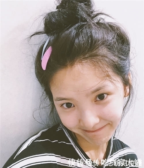 步骤|同是丸子头,为什么你的显老又显脸大?看完顾森湘的步骤你就懂了