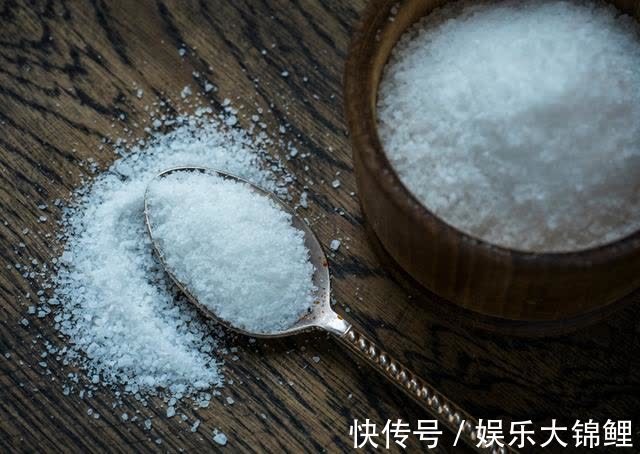 心脑血管疾病|吃鸡蛋对血压好不好？医生：不止鸡蛋，这4种食物或应少吃