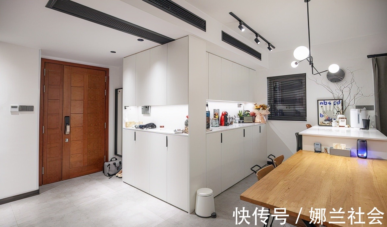 现代|130平现代极简风设计，打造出清爽简而不减空间