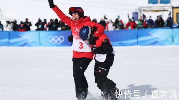 中国队|谷爱凌打破沉默!高情商回应返美流言,5个字令人肃然,网友破防