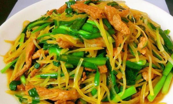  土豆加此物一起吃，下饭又美味，排出体内垃圾，清肠瘦身又细腰