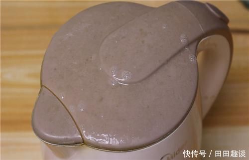 电热水壶|快把白醋倒进洗衣液中，太实用了，解决了家家户户的大难题