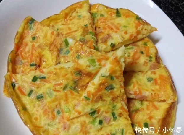 兔子|胡萝卜煎饼新吃法,1根胡萝卜,一勺面粉,搅一搅,特别的好吃