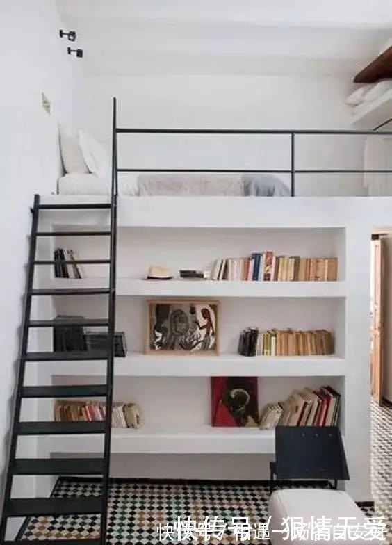 实用|卧室再小都不用担心,这样布置再也不会显得拥挤,比榻榻米还实用!