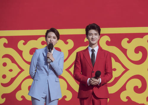 主持人大賽選手尹頌簽約央視，賽道亞軍王嘉寧簽約只是時間問題