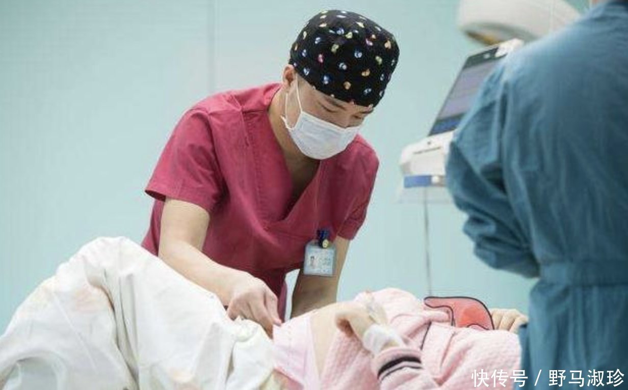 医生|很多医院安排男医生接生，不会看到产妇隐私吗听听医生的解释