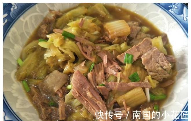 煮牛肉时，总是发柴又塞牙？教你1招，煮出软烂好吃牛肉