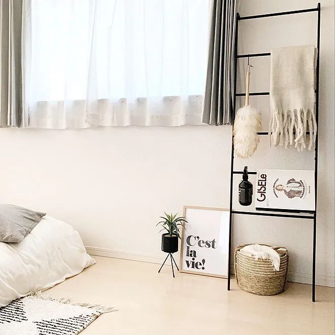 衣架|睡觉前、进门后脱下来的衣服放哪好别傻傻放沙发上了……