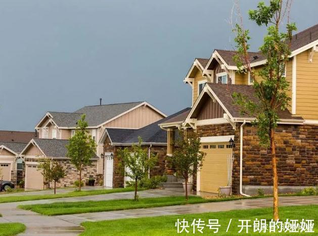 轮回转世&是否有轮回转世翻看百年前老照片,发现跟现在的人长得一模一样