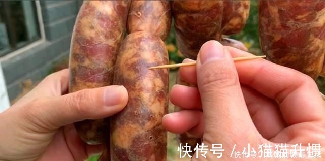 腥味|想灌香肠的要收藏！这配方我用了15年，没有腥味，腊肠嚼劲十足