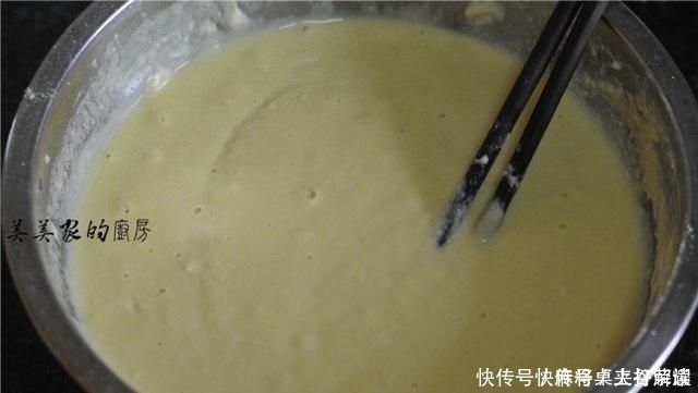 早餐饼种类那么多,我就爱此物蓬松柔软越嚼越香,1分钟1个