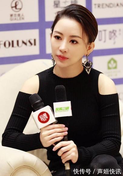 玛莎拉蒂|九球天后38岁身材紧致如少女,身价过亿开150万玛莎拉蒂,太低调