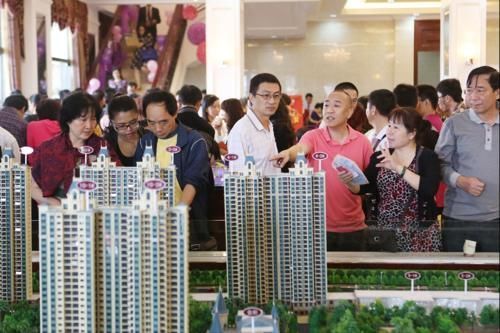 房子|2021年买房，最好提前考虑这4个问题，最好不要冲动消费