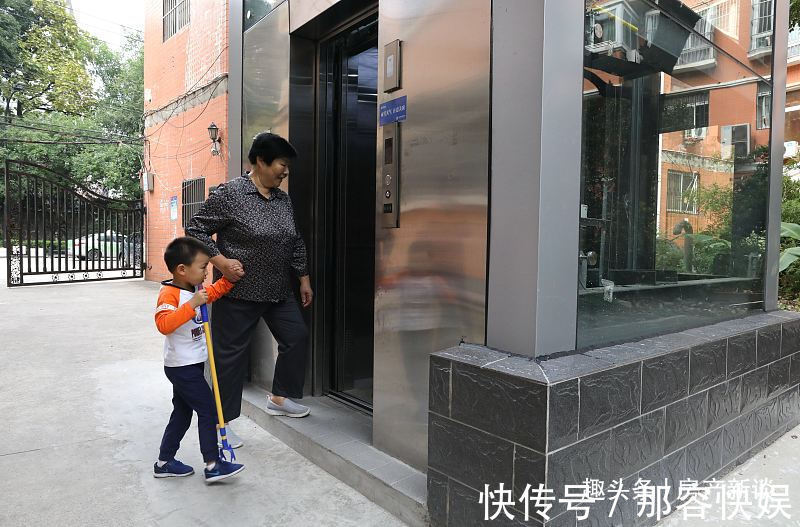 顶楼|老房子加电梯,1,2楼不同意,费用分摊难以协调,两招解决问题