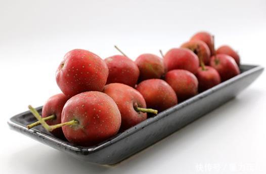 健康|黄芪和它是“好搭档”,坚持泡水喝,补足气血,面色红润抗衰老