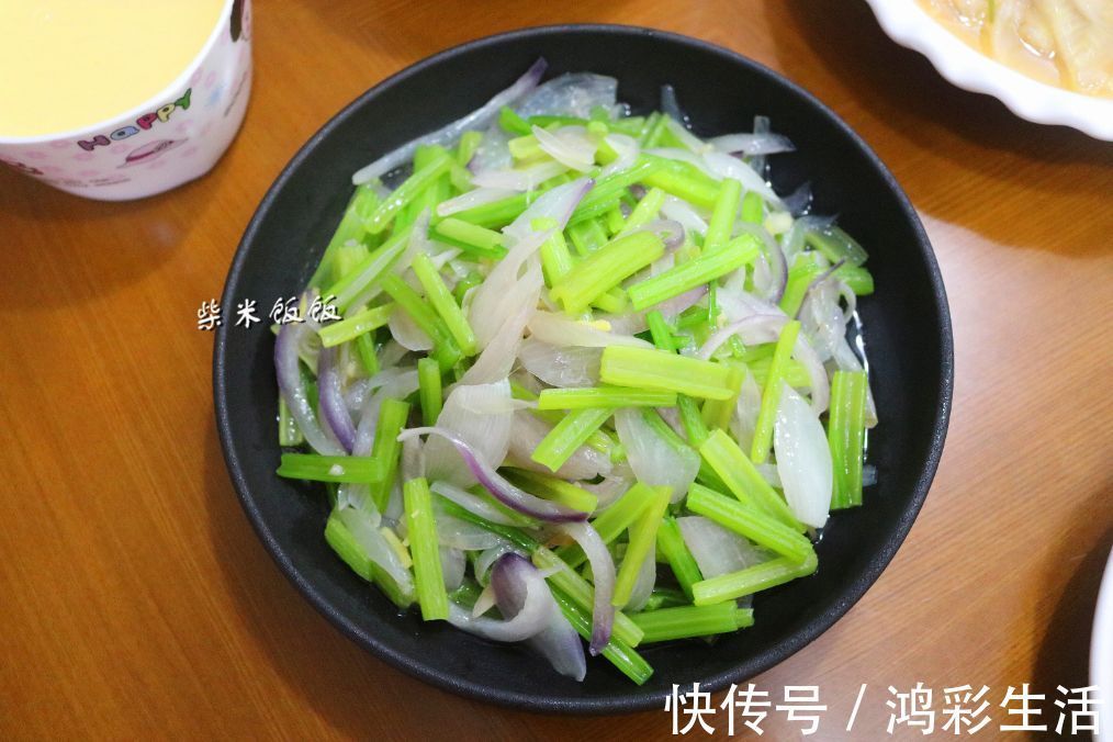 素菜|我家今日晚餐，没有肉，3个素菜，朋友说：晚餐就应该这样吃