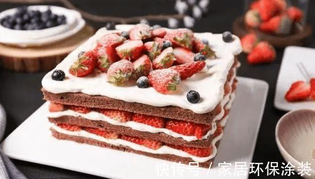 血管健康|高血脂不能喝牛奶吗？医生：想稳定甘油三酯，2种食物尽量少吃