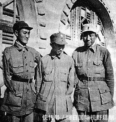 少将|他一生军功累累，1955年授勋仪为何只是少将，他气得把肩章扯下来